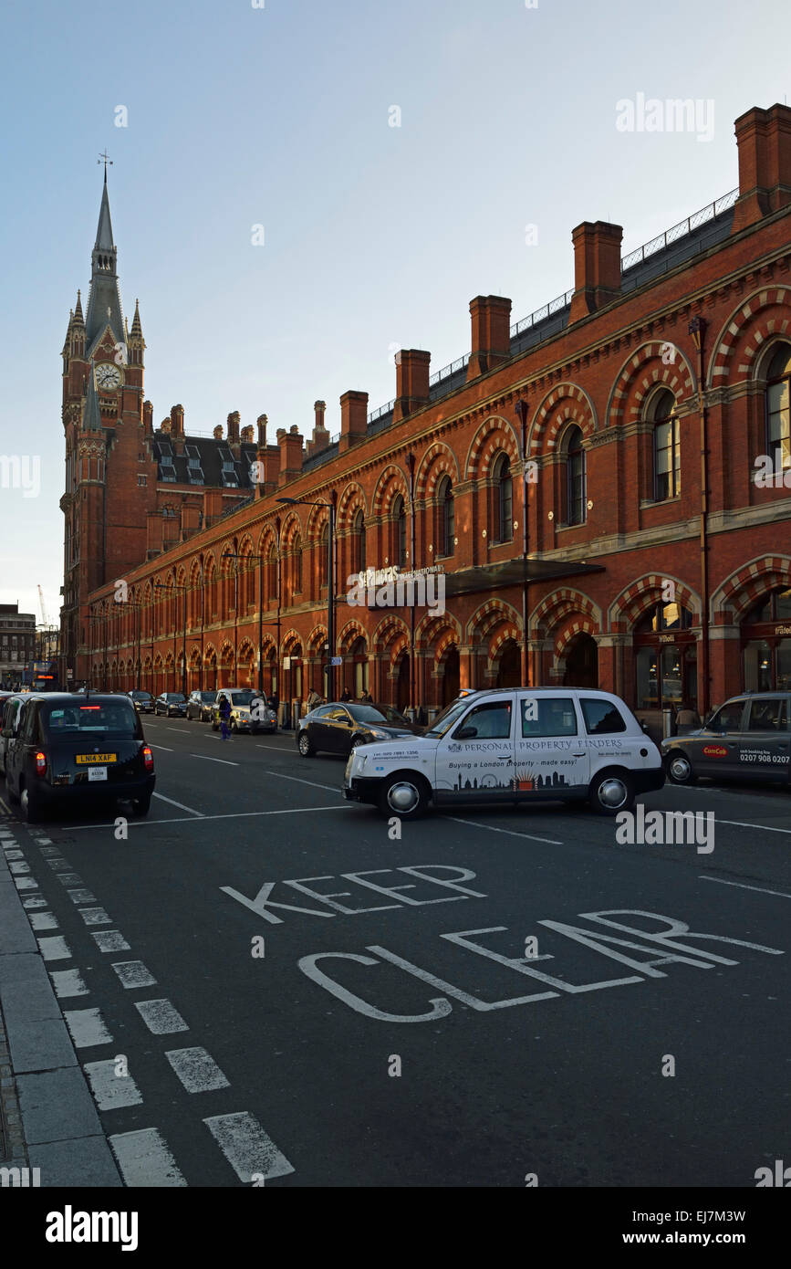 St Pancras International Station, Euston Road, London NW1, Regno Unito Foto Stock
