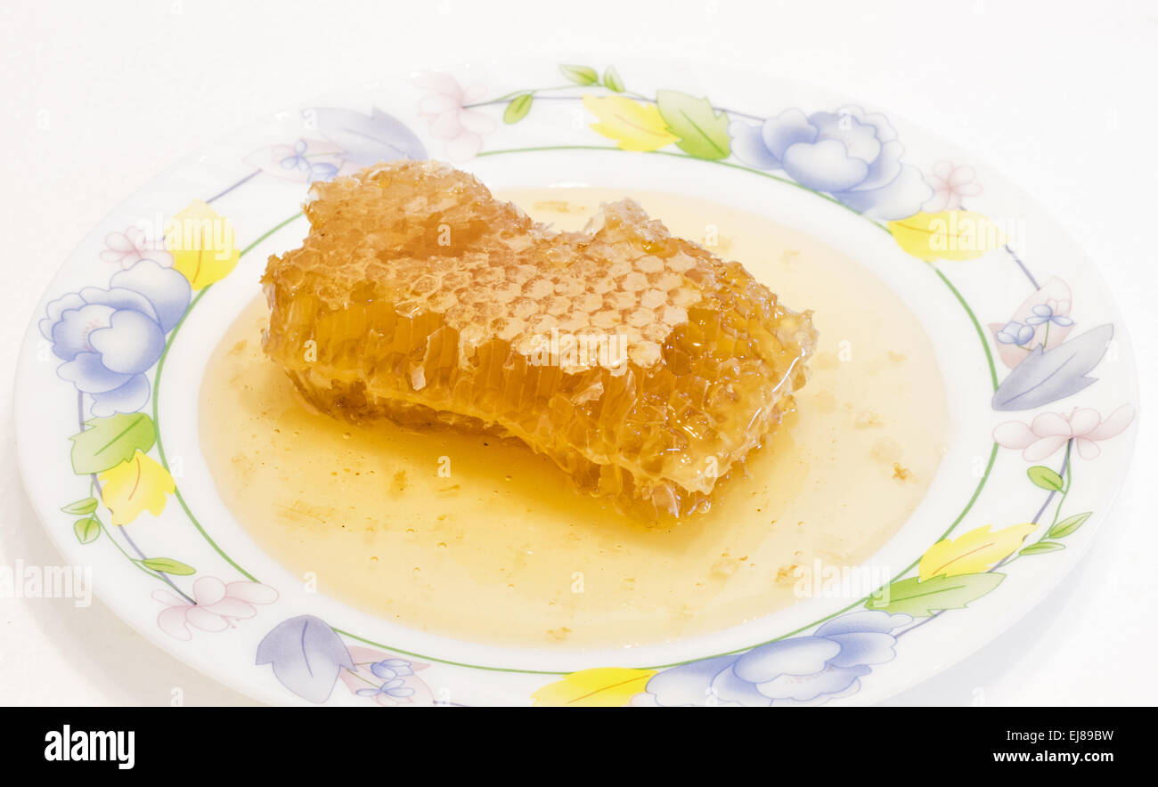 Fresca con miele di favo di miele . Foto Stock