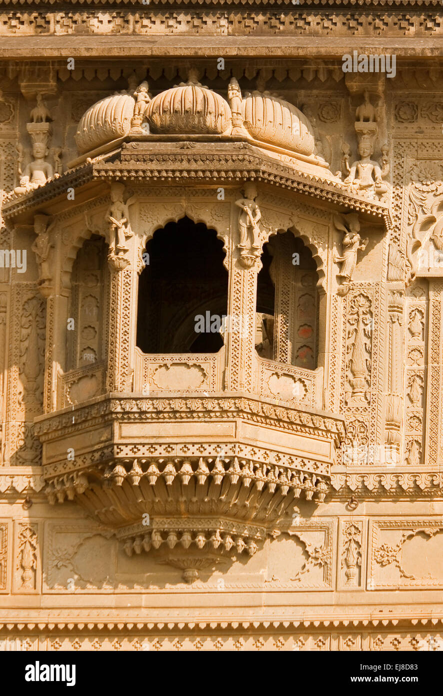 Maheshwar architettura templare dettagli dall'India Foto Stock