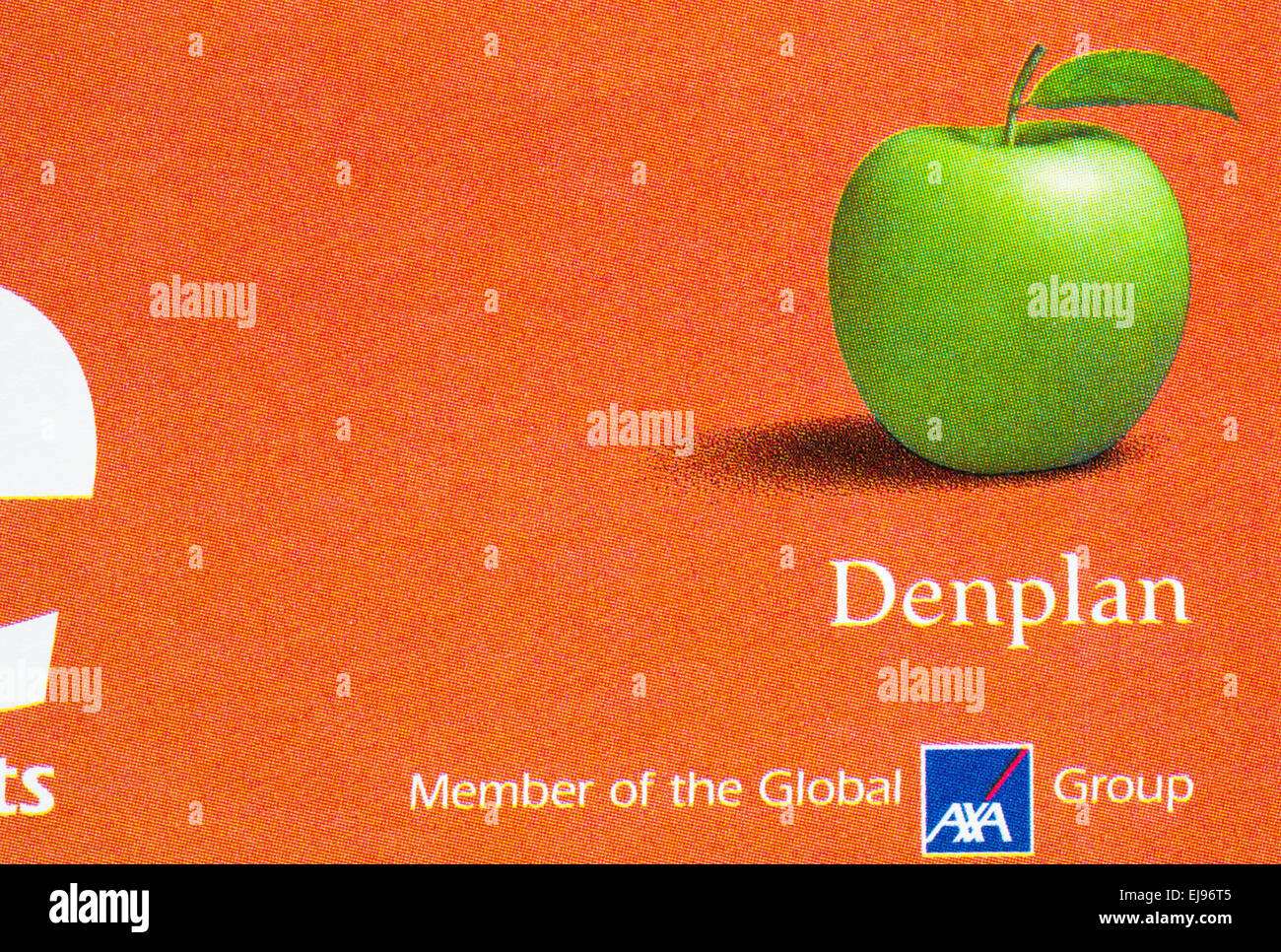 Elemento Denplan globale del Gruppo AXA logo sulla letteratura Foto Stock