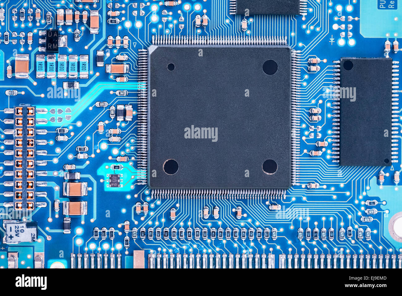 Scheda a circuito elettronico con il processore Foto Stock