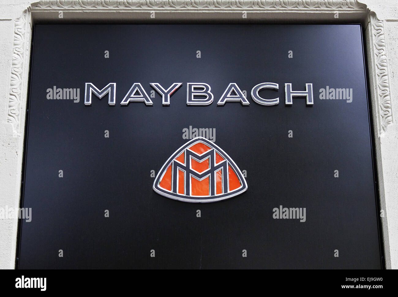 Logo luxury car maybach maybach immagini e fotografie stock ad alta