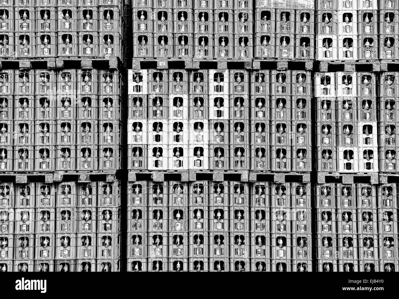 Bottiglie di soda in cassa Foto Stock