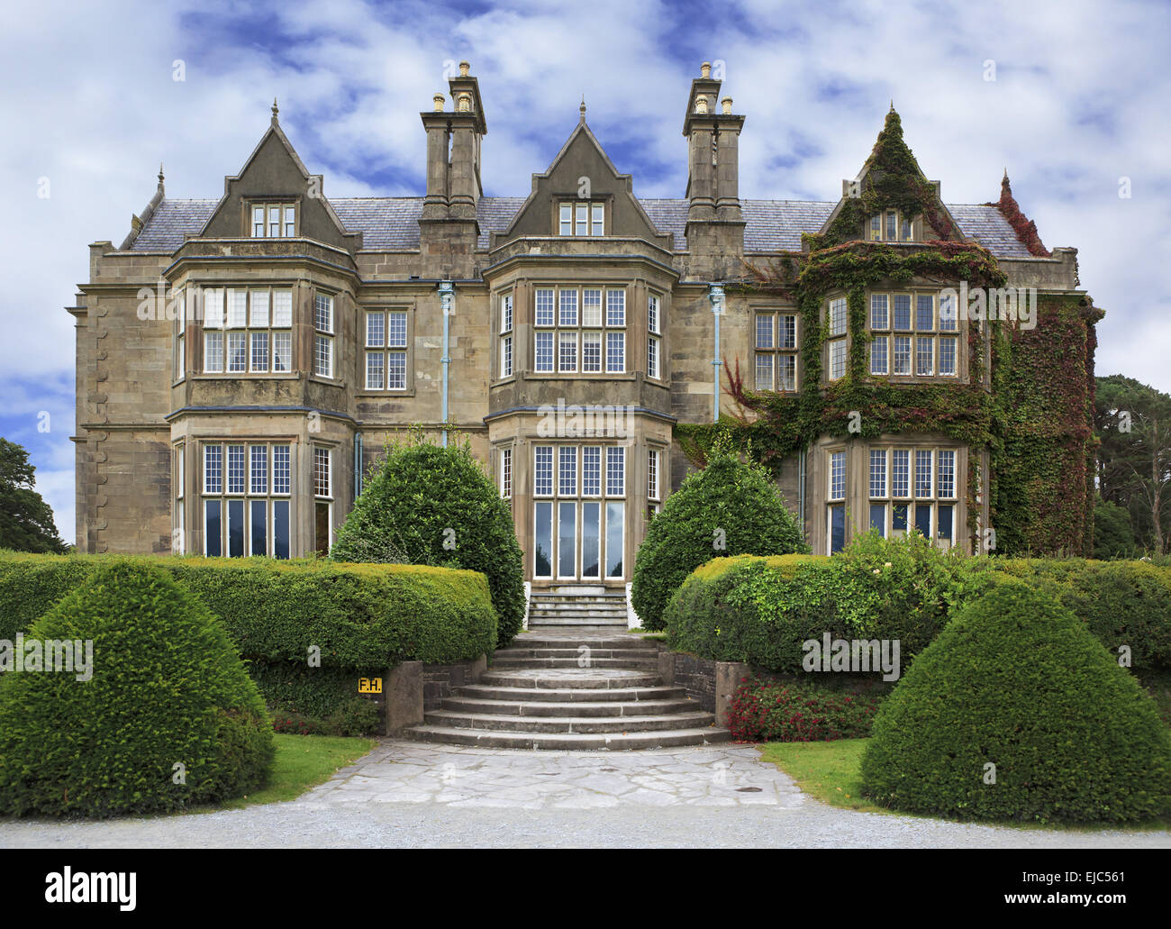 Muckross House nel Parco Nazionale di Killarney. Foto Stock