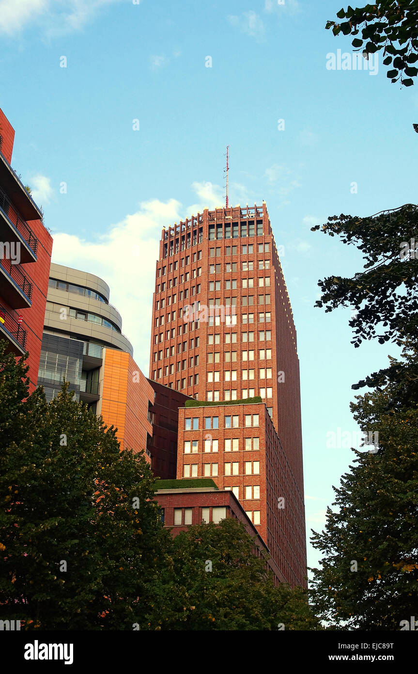 Kollhoff tower immagini e fotografie stock ad alta risoluzione - Alamy