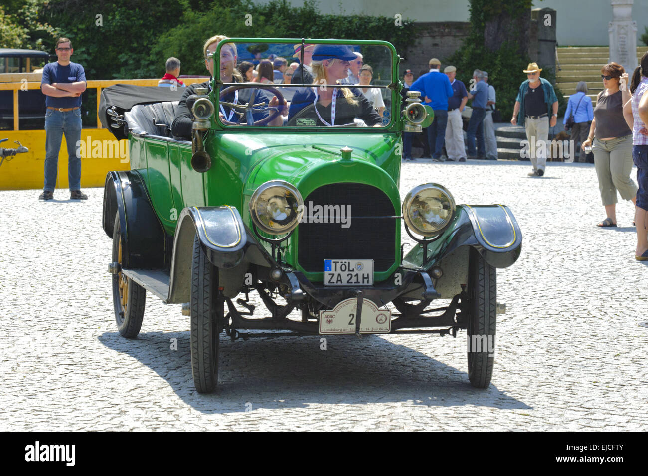 Oldtimer rally per antiche automobili classiche Foto Stock