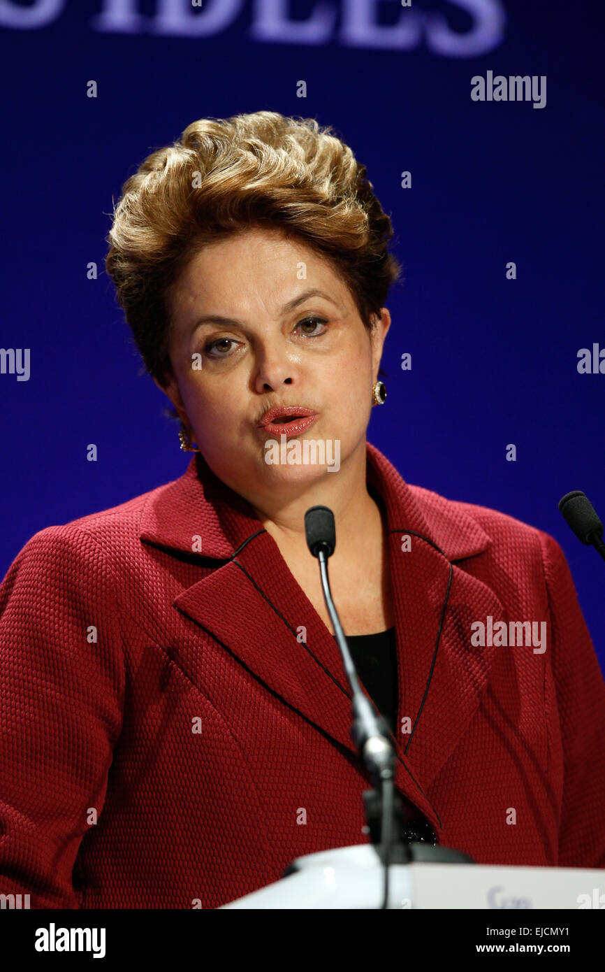 DILMA ROUSSEFF PRESIDENTE DEL BRASILE 04 novembre 2011 PALAIS DE FESTIVAL CANNES FRANCIA Foto Stock