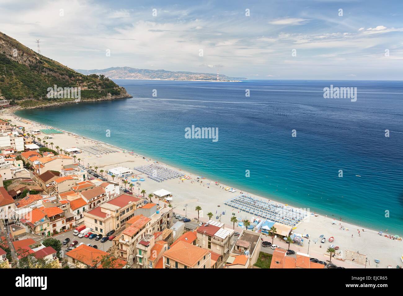 Vista sulla spiaggia di Scilla in Calabria Foto Stock