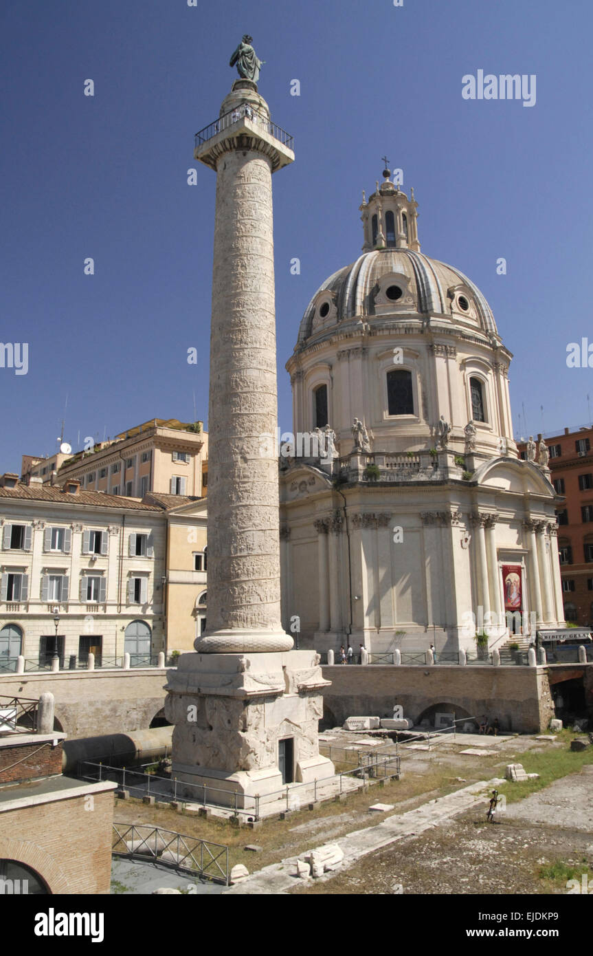 Colonna di Traiano, Fori Imperiali, Roma Foto Stock