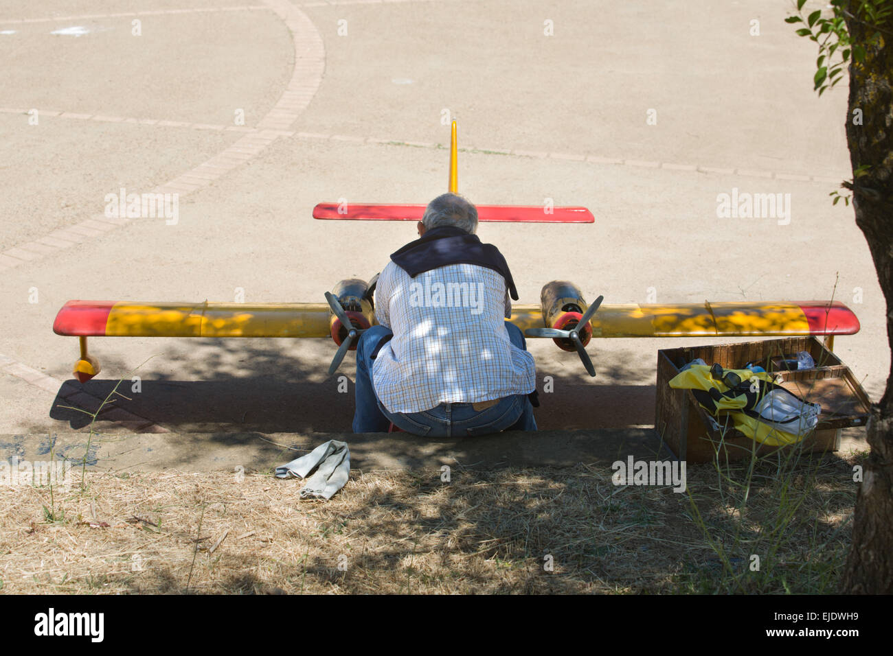 Radio Controlled idrovolante stato fissato sul fiume Guadiana, Badajoz, Spagna Foto Stock