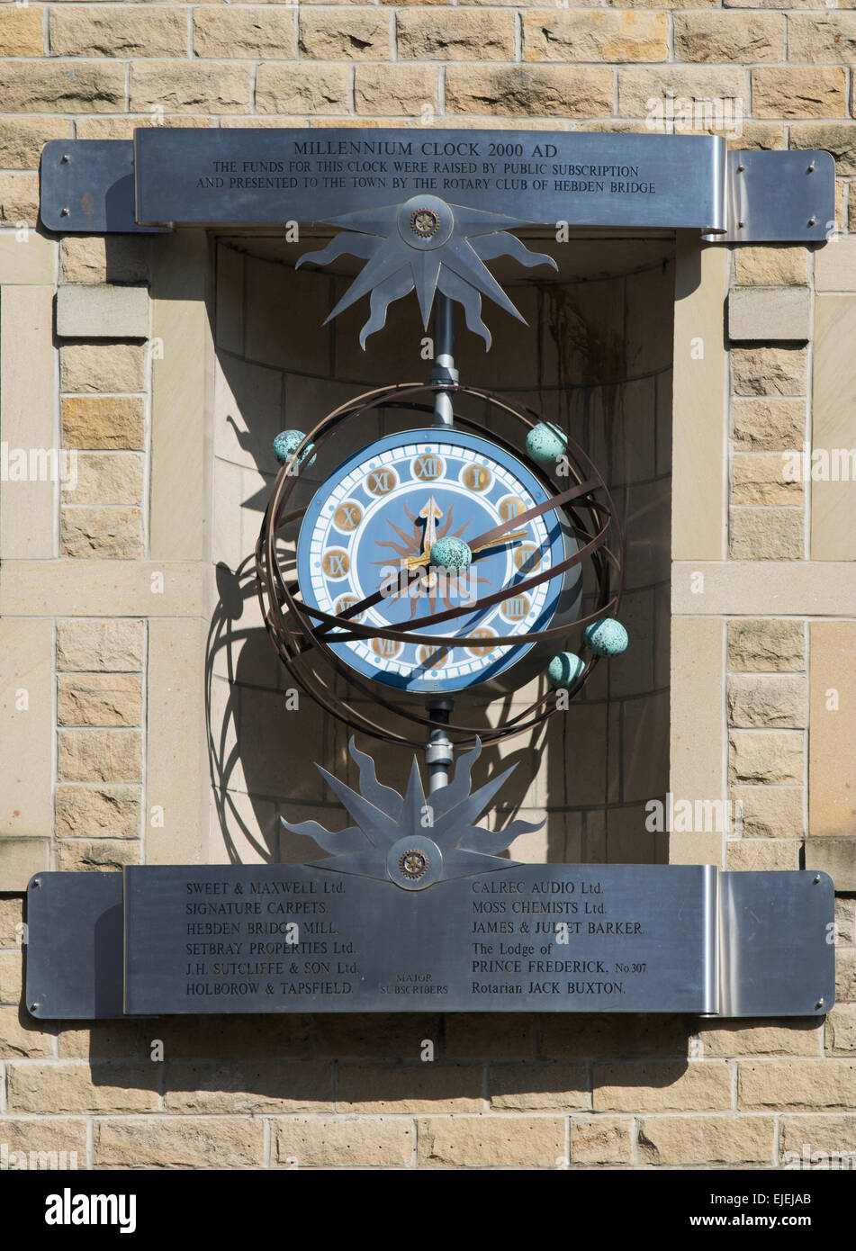 Il clock del millennio Hebden Bridge, West Yorkshire, Inghilterra, Regno Unito Foto Stock