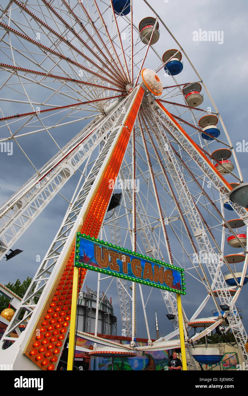 Grande ruota panoramica Ferris a Foire de Liegi , in Belgio in Europa Foto Stock