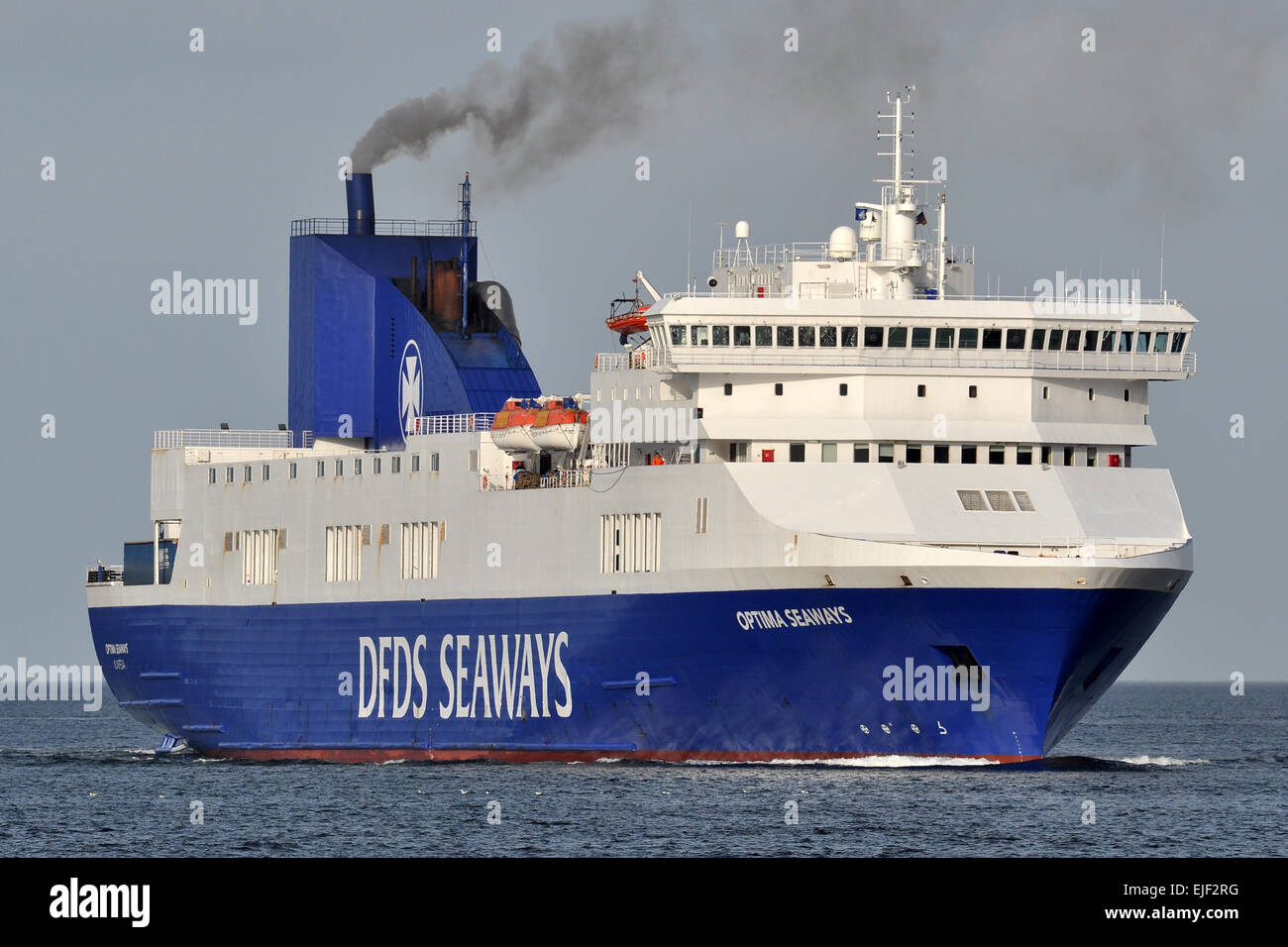 Optima Seaways in entrata per Kiel Foto Stock