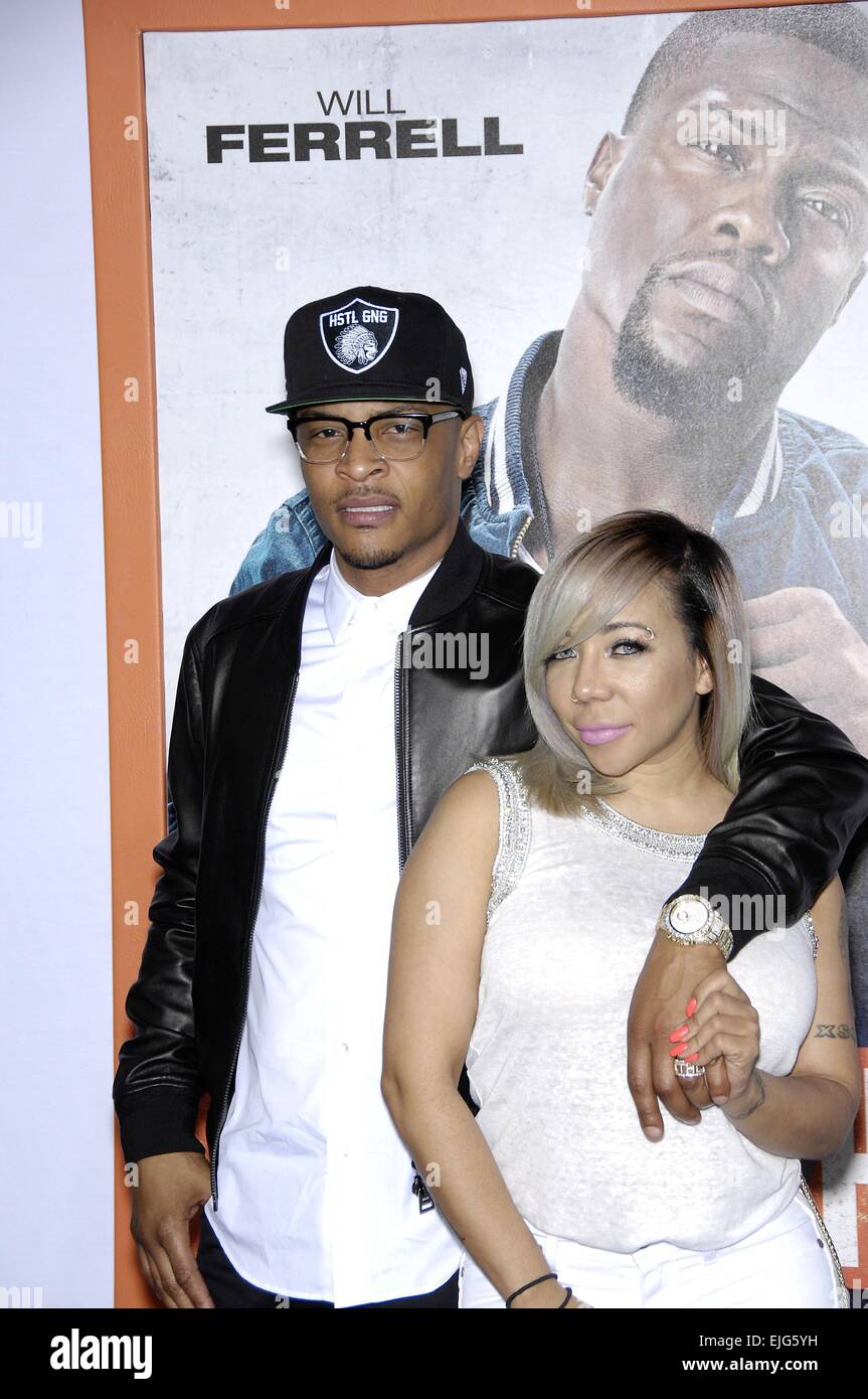 Los Angeles, CA, Stati Uniti d'America. 25 Mar, 2015. Suggerimento TI Harris, Tameka Tiny Cottle presso gli arrivi per ottenere HARD Premiere, Cinese TCL 6 teatri (in precedenza Grauman's), Los Angeles, CA, 25 marzo 2015. Credito: Michael Germana/Everett raccolta/Alamy Live News Foto Stock