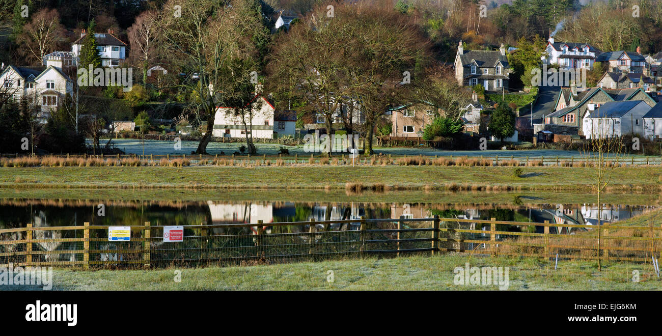 Il villaggio di Trefriw nel Conwy Valley su un inverni giornata nel Parco Nazionale di Snowdonia Gwynedd North Wales UK Foto Stock