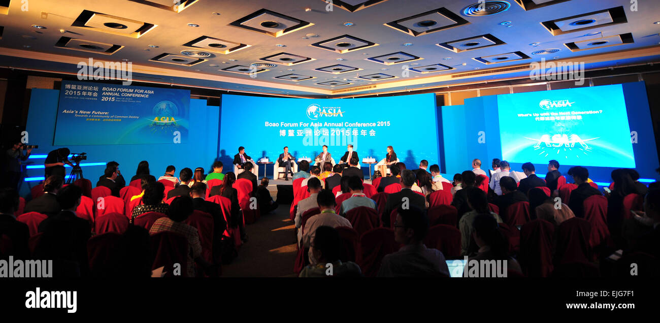 Boao, cinese della provincia di Hainan. 26 Mar, 2015. I partecipanti frequentano un sub-forum con il tema di "Che cosa è in su con la prossima generazione' durante il 2015 Forum Boao per l'Asia (BFA) in Boao, Cina del sud della provincia di Hainan, Marzo 26, 2015. © Yang Guanyu/Xinhua/Alamy Live News Foto Stock