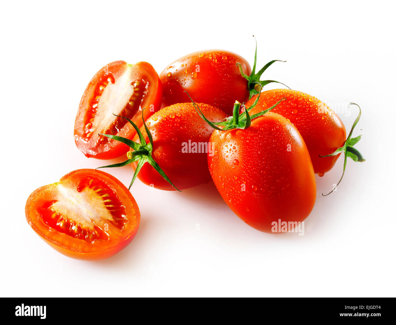 Prugna fresca pomodori su sfondo bianco Foto Stock