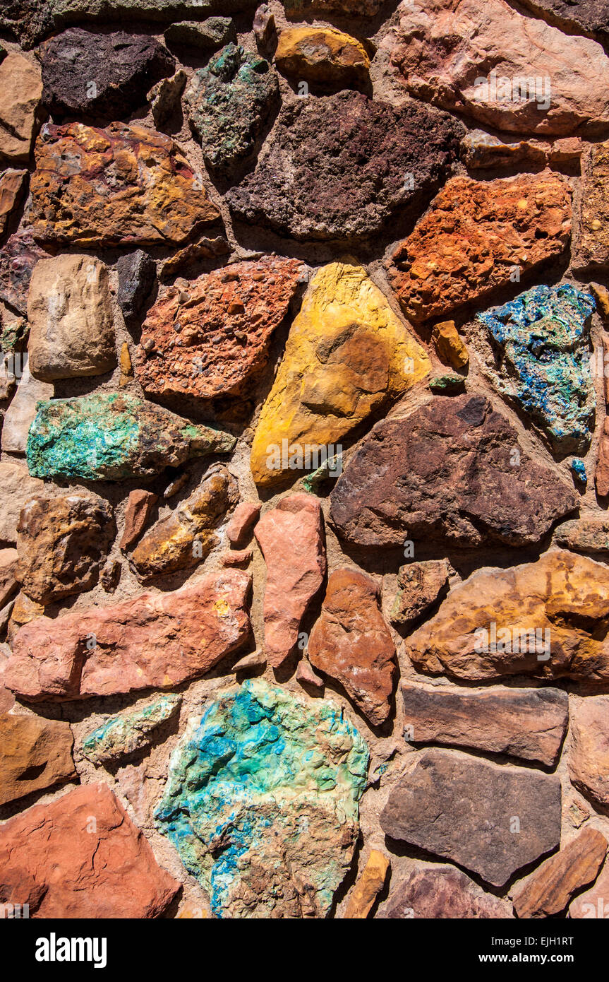 Close-up della storica rock muratura di una storica chiesa mormone in Cedar City, Utah. Foto Stock