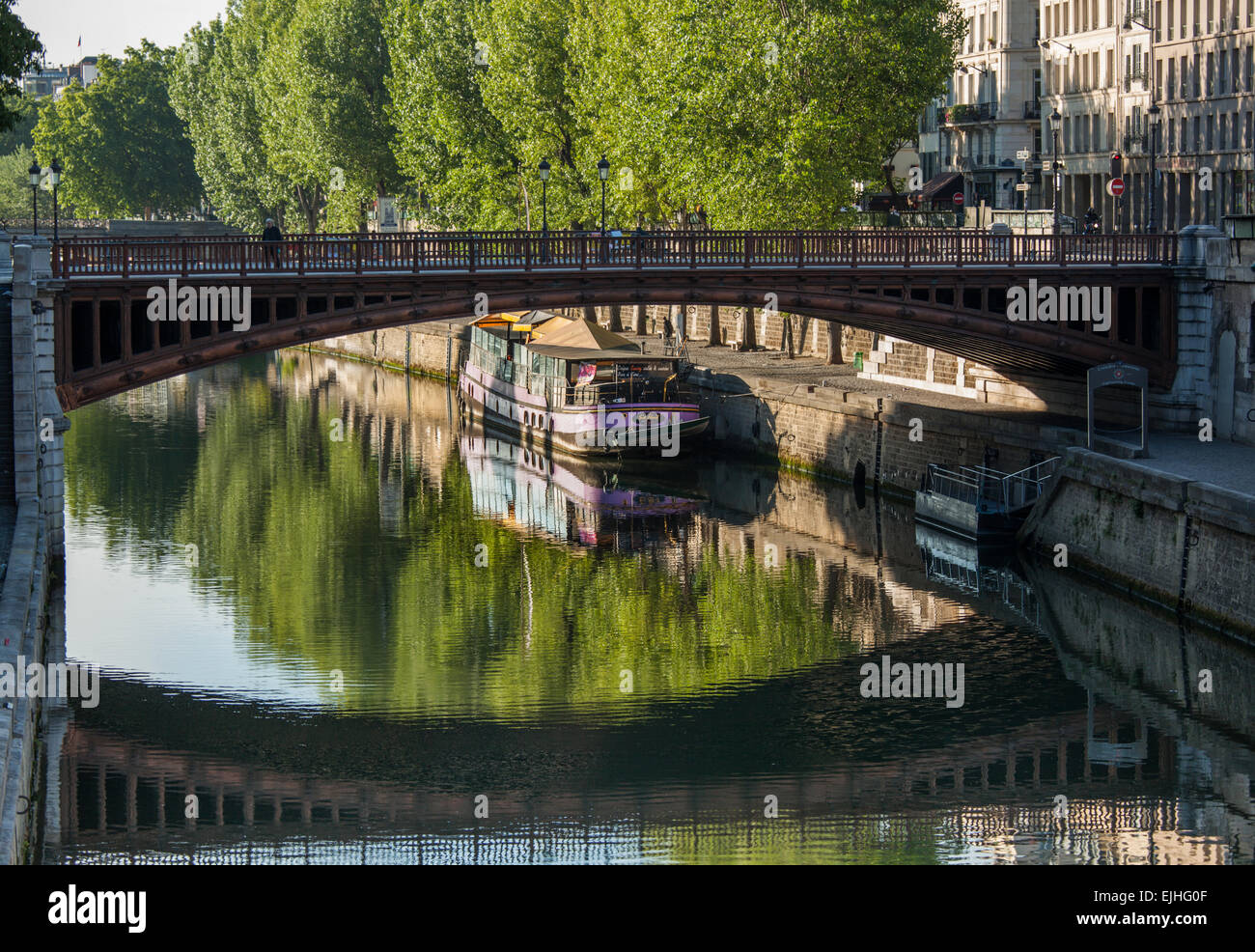 Ponte sulla Senna da Notre Dame, Paris, Francia Foto Stock