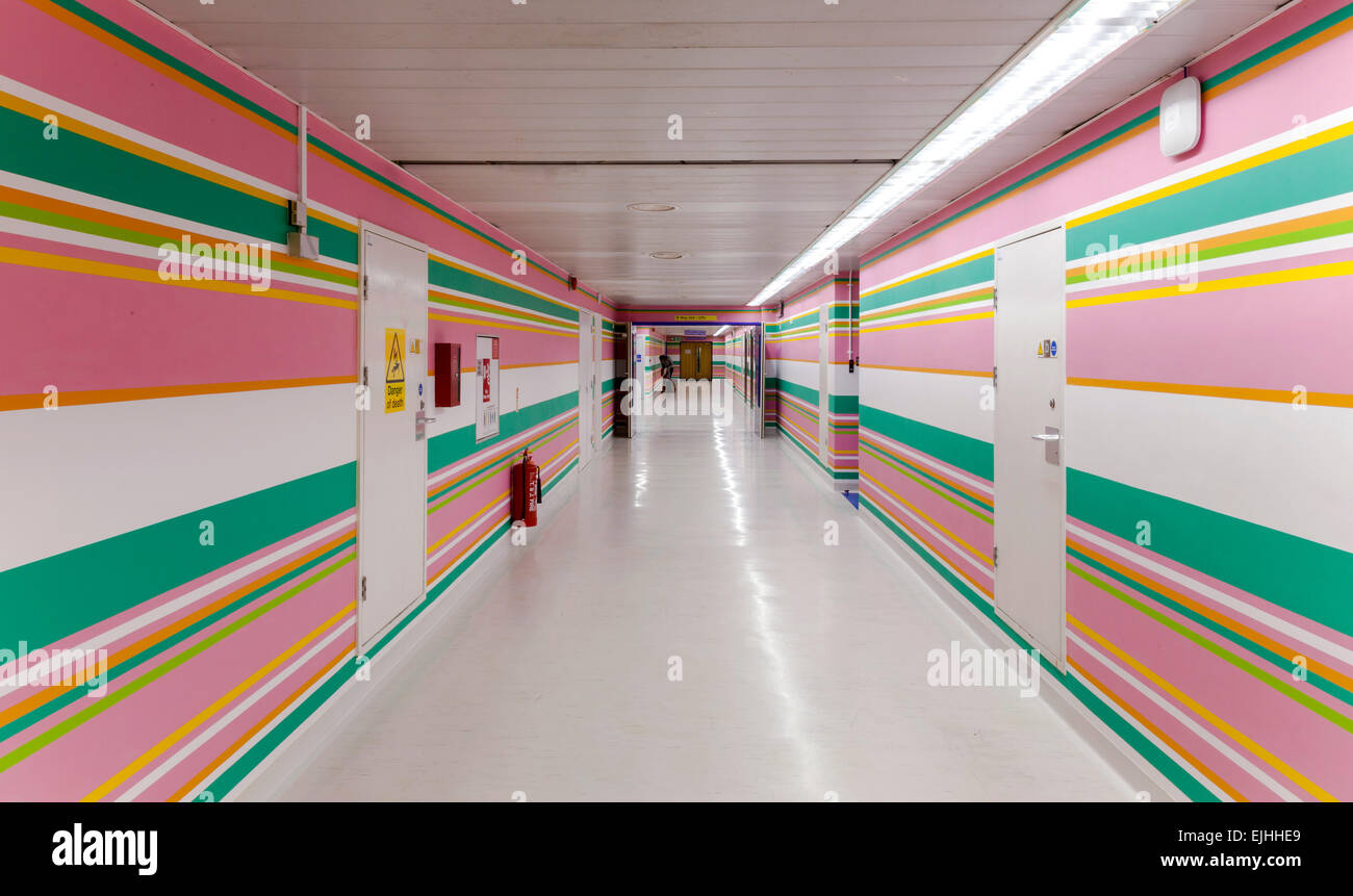 St Mary s Hospital di Londra, Regno Unito. Design: Bridget Riley, 2014. Foto Stock