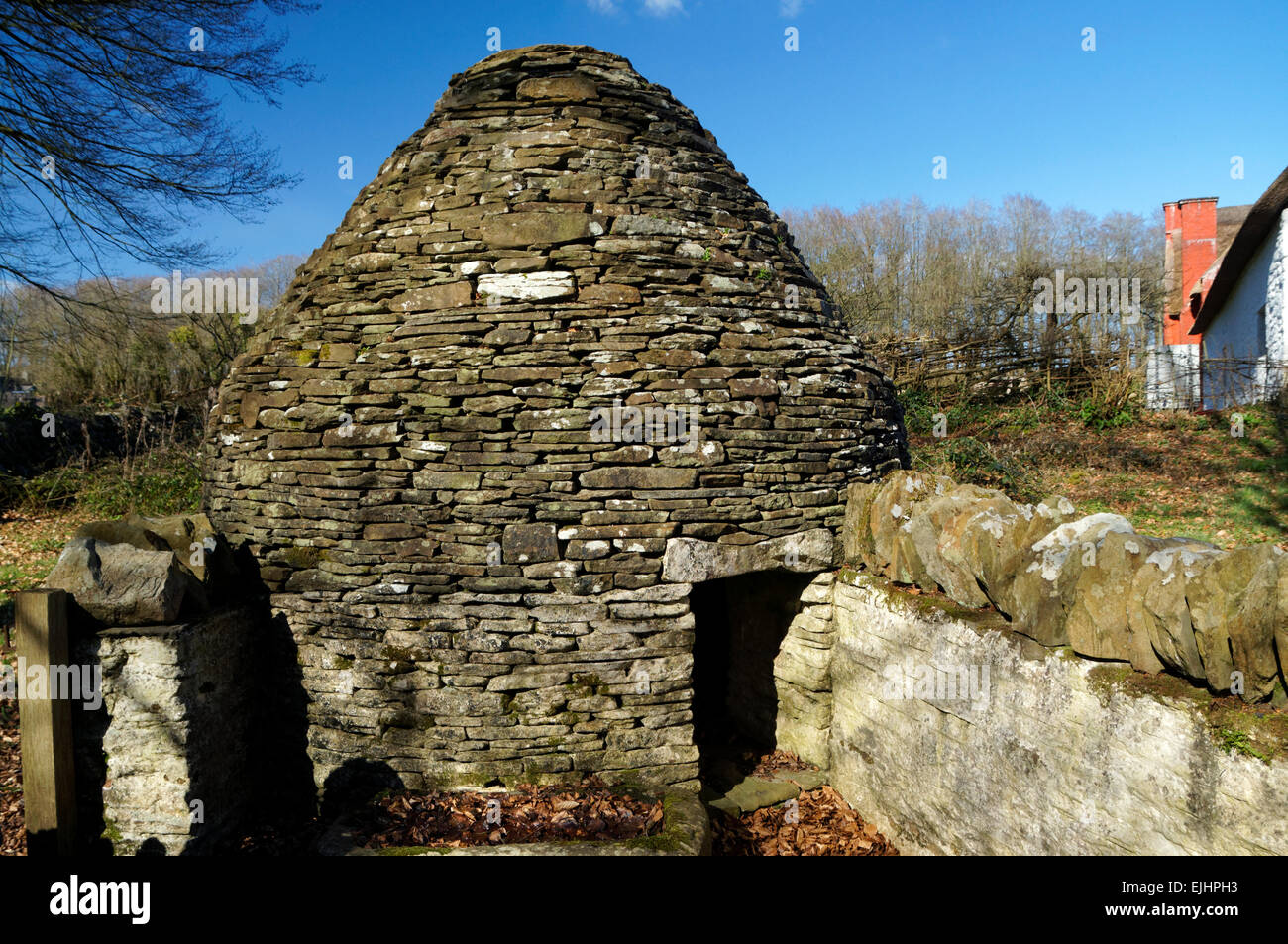 Circular Pigsty, St Fagans National Museum of History/Amgueddfa Werin Cymru, Cardiff, Galles del Sud, Regno Unito. Foto Stock