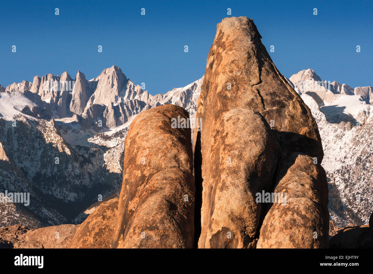 Catena montuosa della Sierra Nevada, inverno, Alabama Hills, in California, Stati  Uniti d'America Foto stock - Alamy