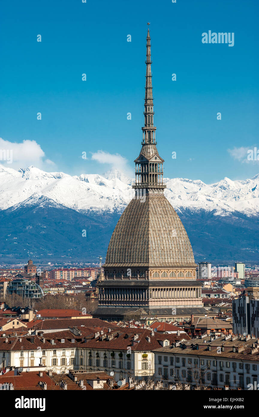 Italia Piemonte Torino veduta della città con la Mole Antonelliana Foto Stock
