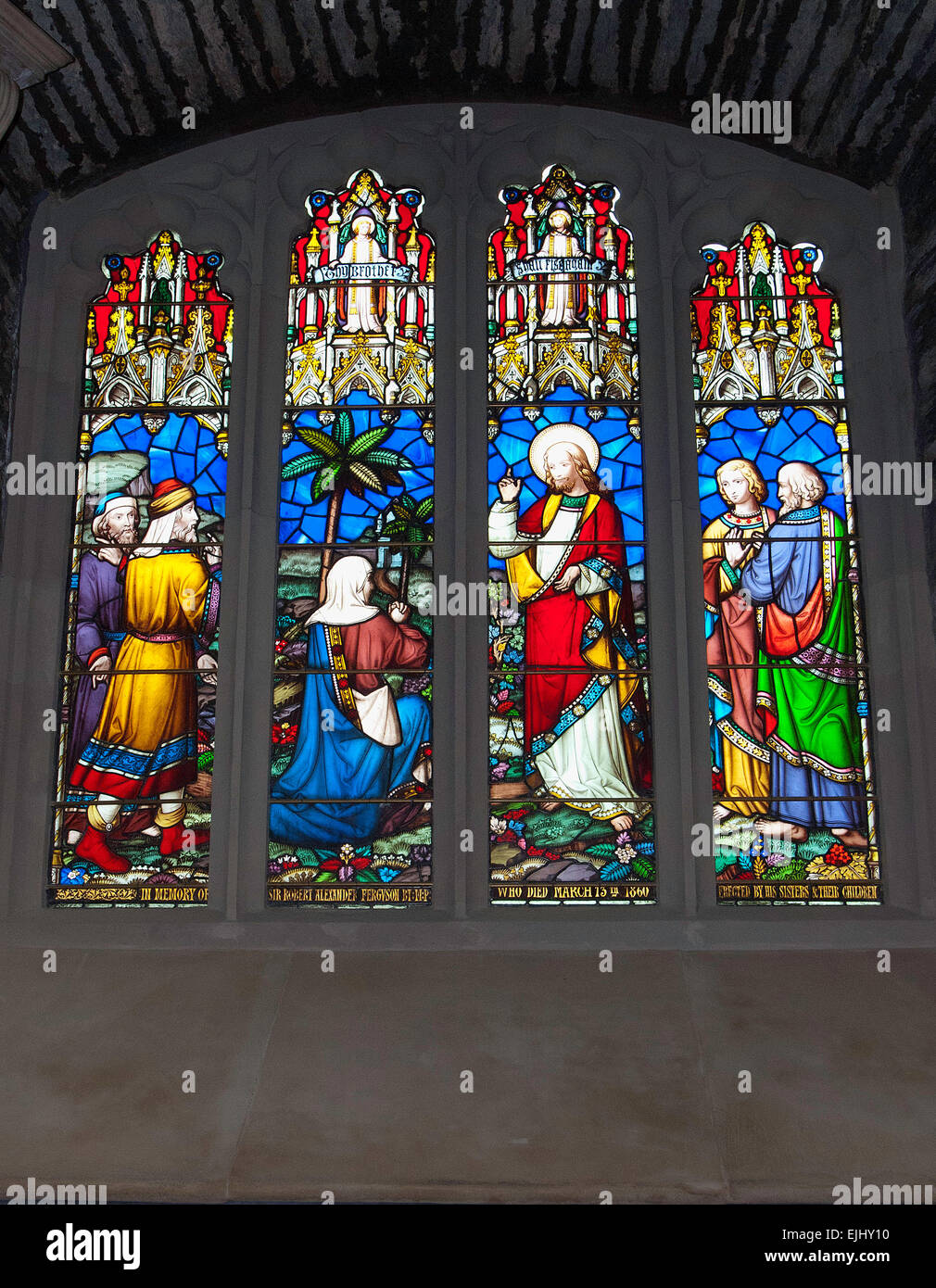 Le finestre di vetro macchiate in st columb's Cathedral, Derry, Irlanda del Nord Foto Stock