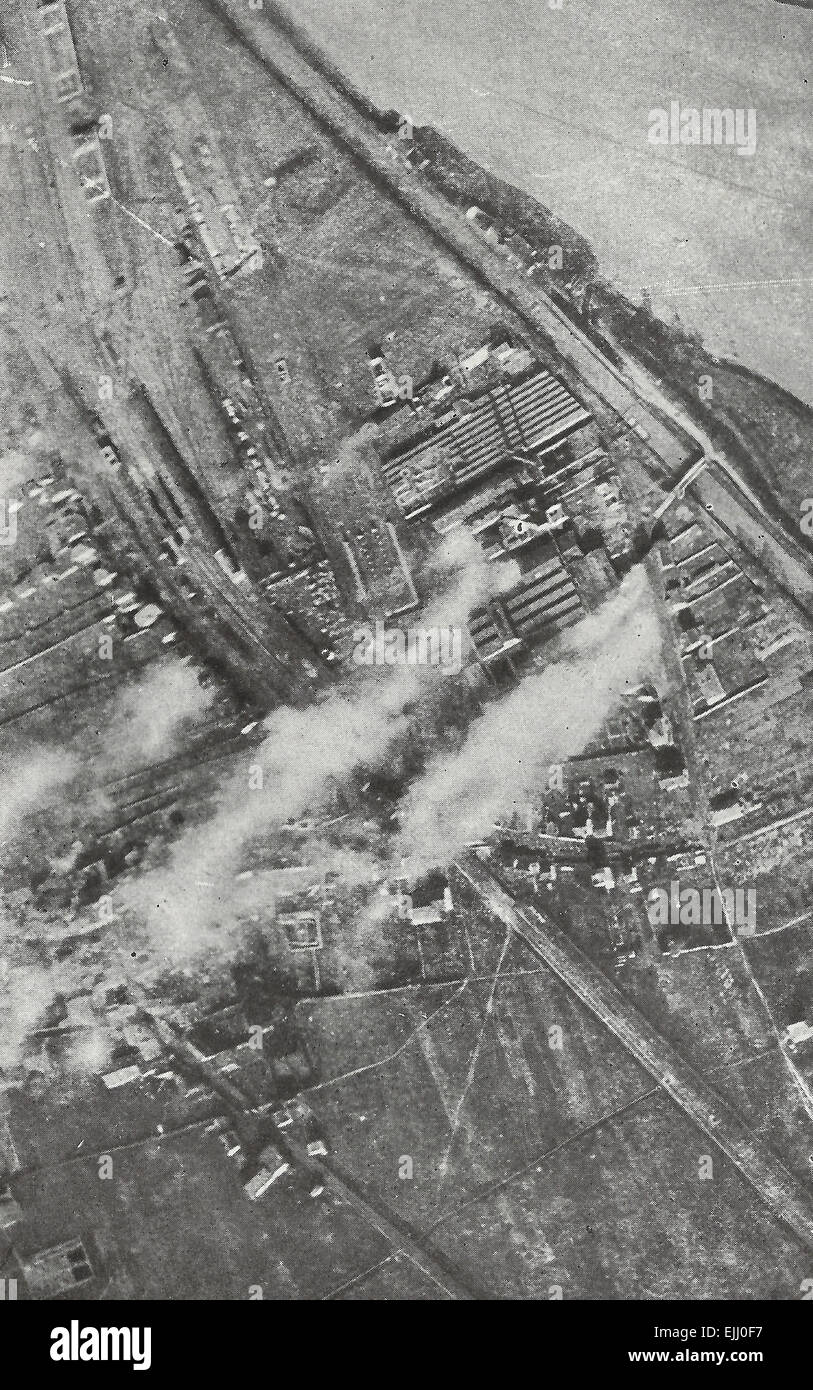 Verifica della bomba colpisce dall'aria - La Prima Guerra Mondiale Foto Stock