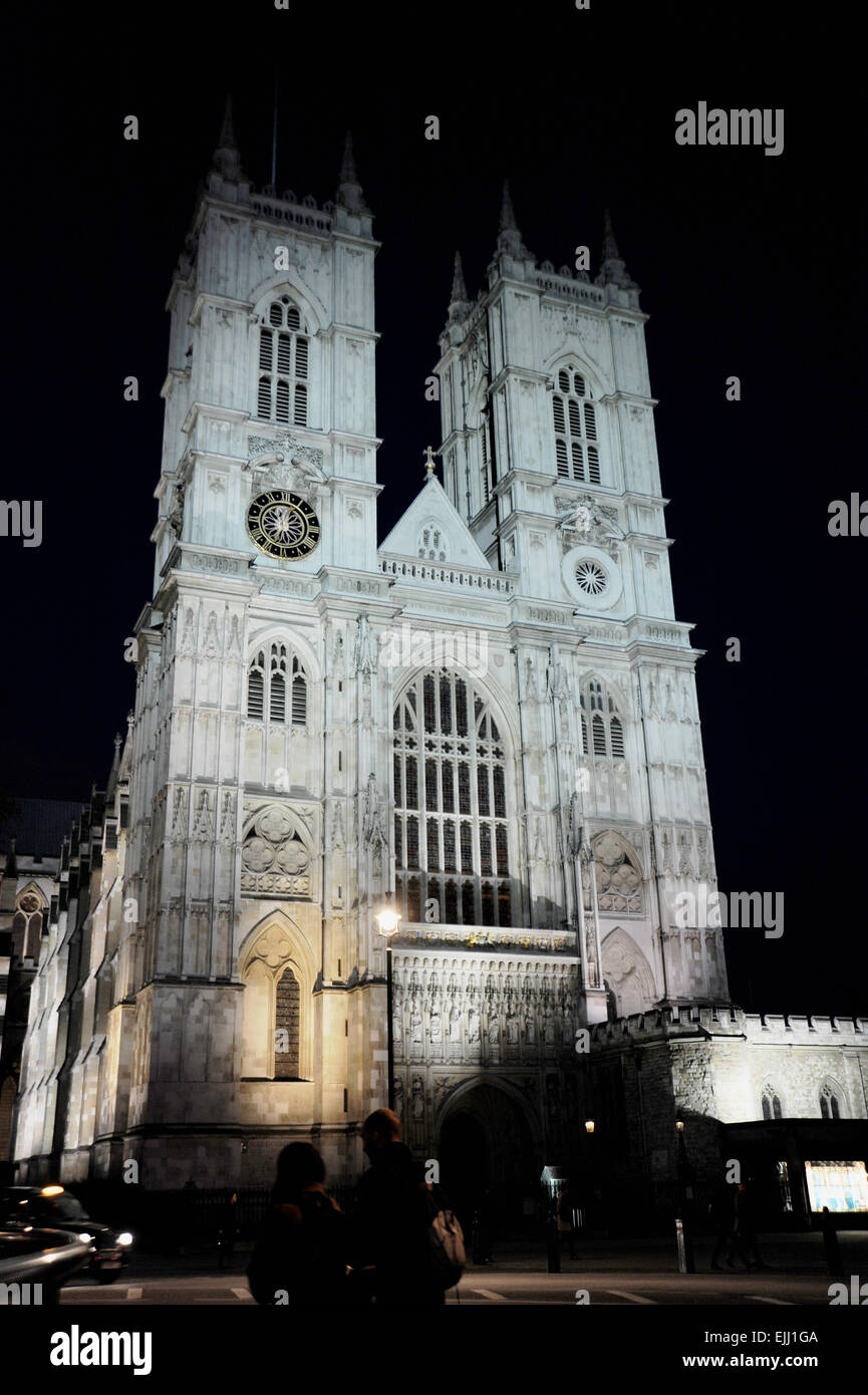 Londra Inghilterra Regno Unito - Abbazia di Westminster di notte Foto Stock