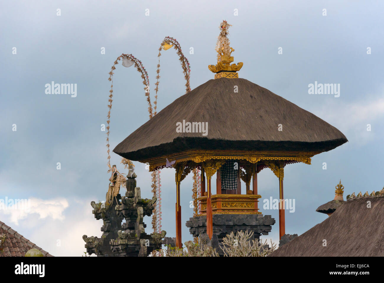 Tempio madre di Besakih, il più importante e più grande e più sacro tempio di religione indù a Bali, in Indonesia Foto Stock