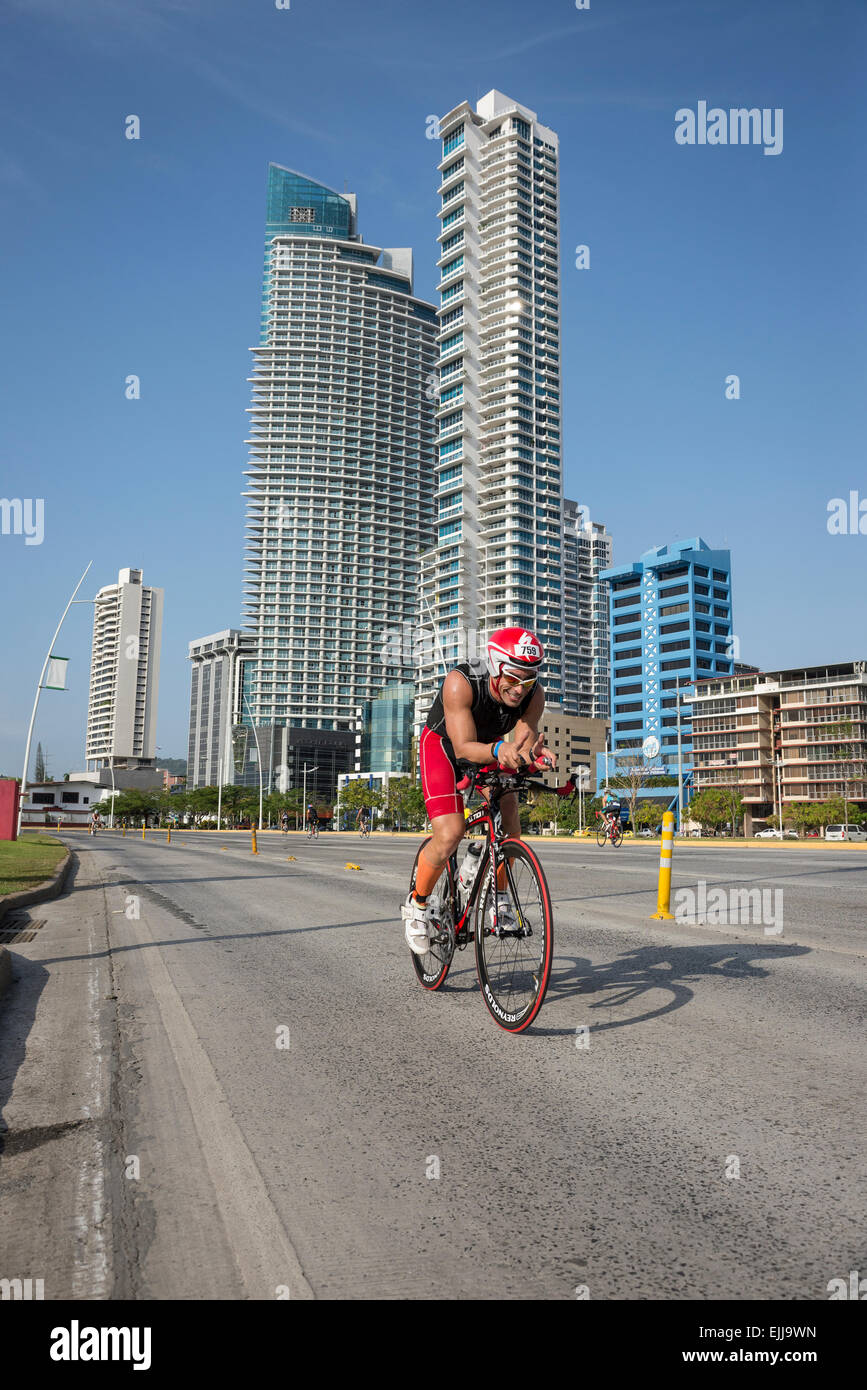 Ironman 70,3 Panama-Triathlon, 2014 Foto Stock