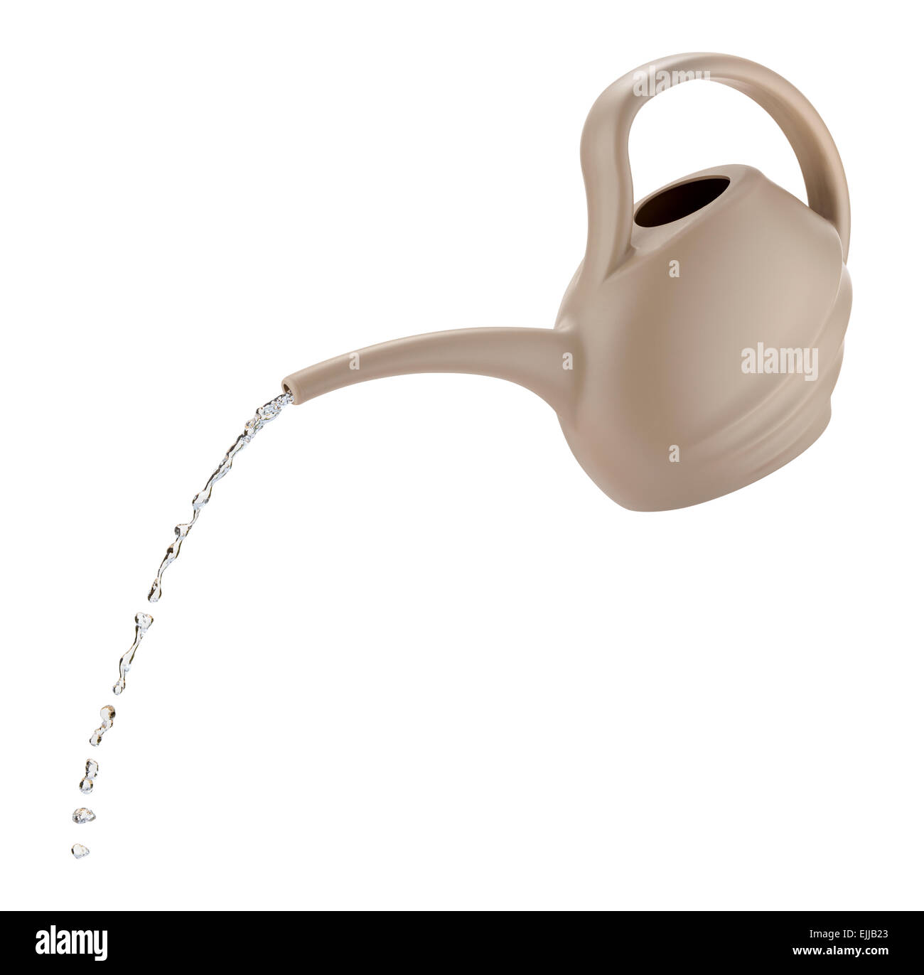 Versando Annaffiatoio in plastica fotografato in corrispondenza di un angolo, che mostra la versando acqua proveniente verso il visualizzatore. La plastica contengono Foto Stock