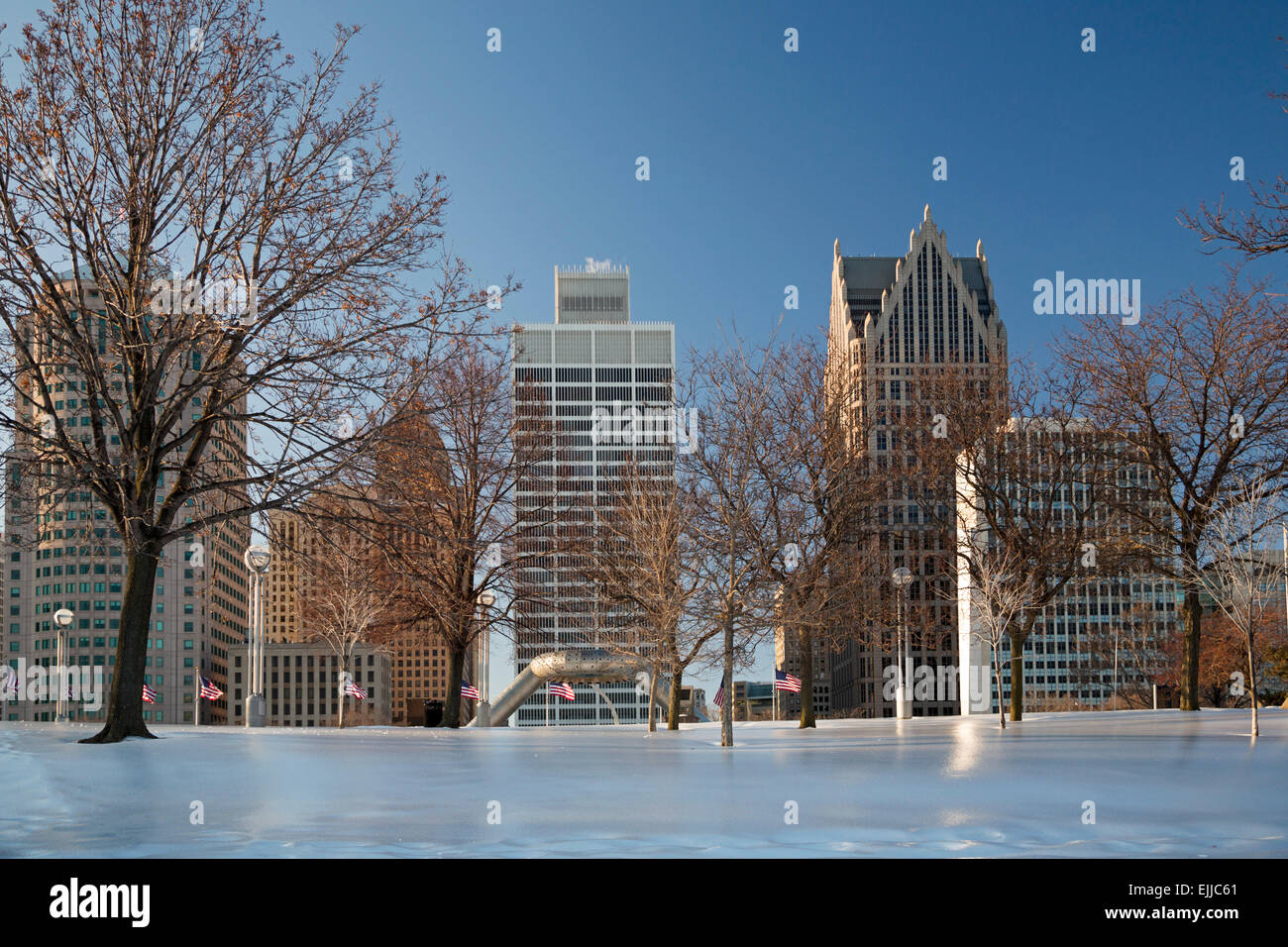 Detroit, Michigan - Hart Plaza e il centro cittadino di Detroit in inverno. Foto Stock