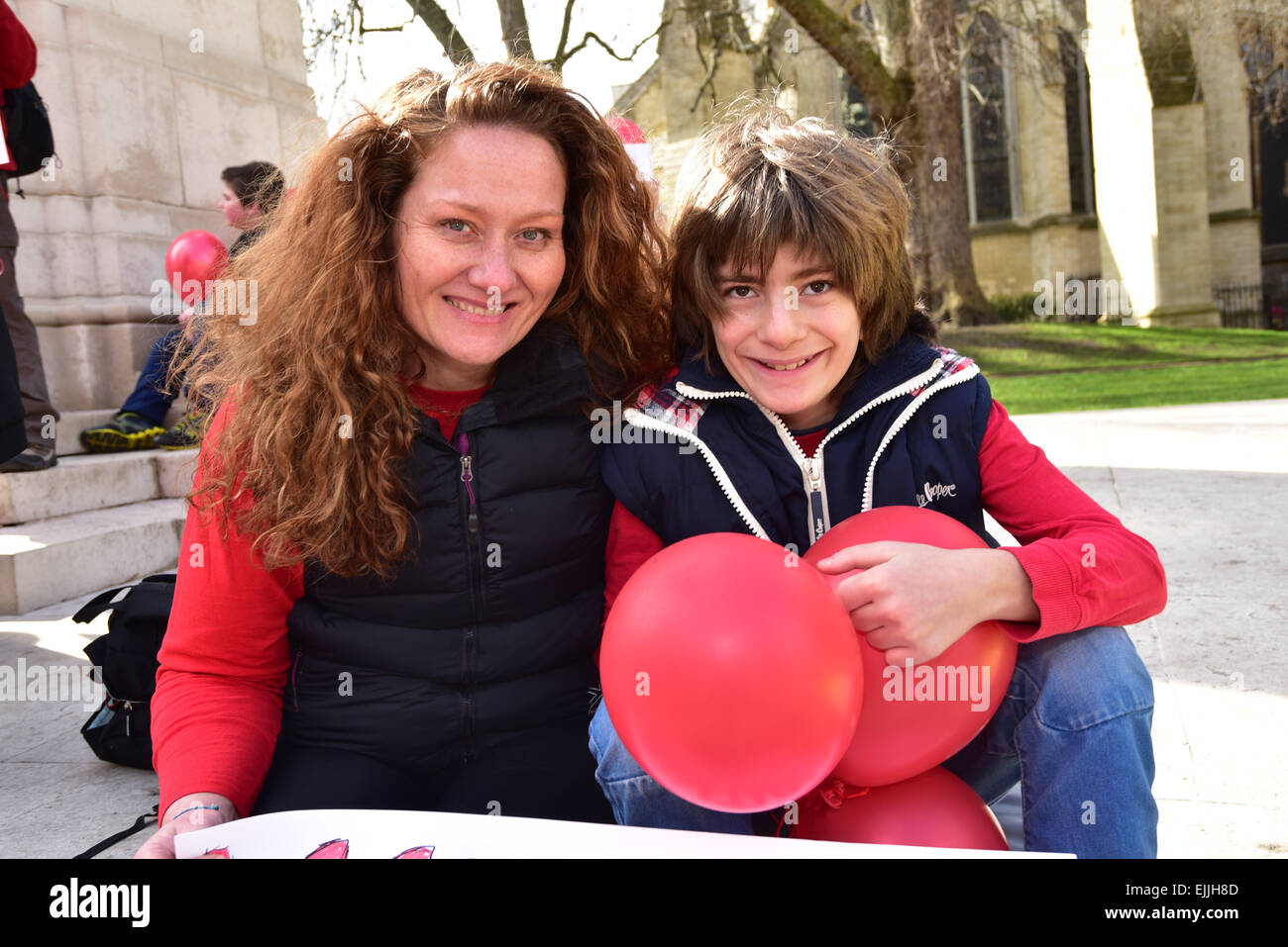 Londra Regno Unito. 27 Mar 2015. Madre Janet Willicott suo