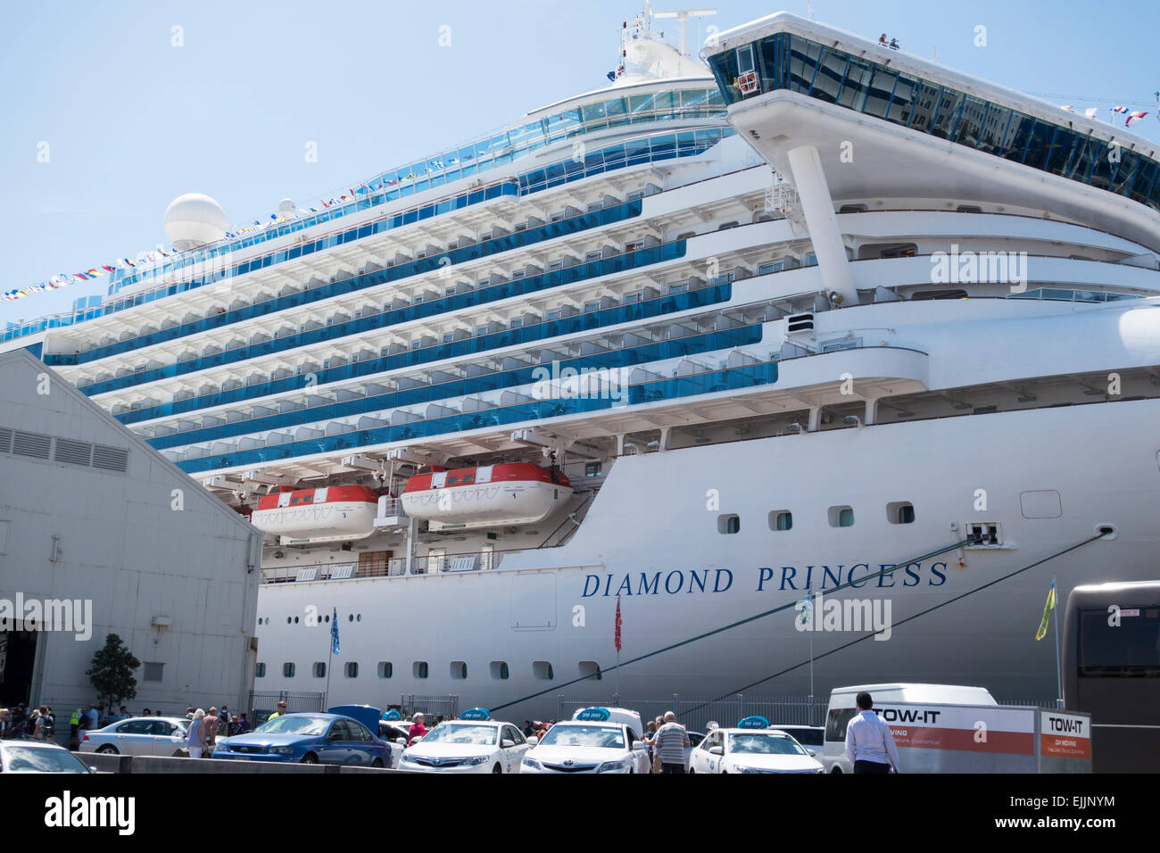 Il Diamond Princess presso la Queen's Wharf, Auckland, Nuova Zelanda Foto Stock