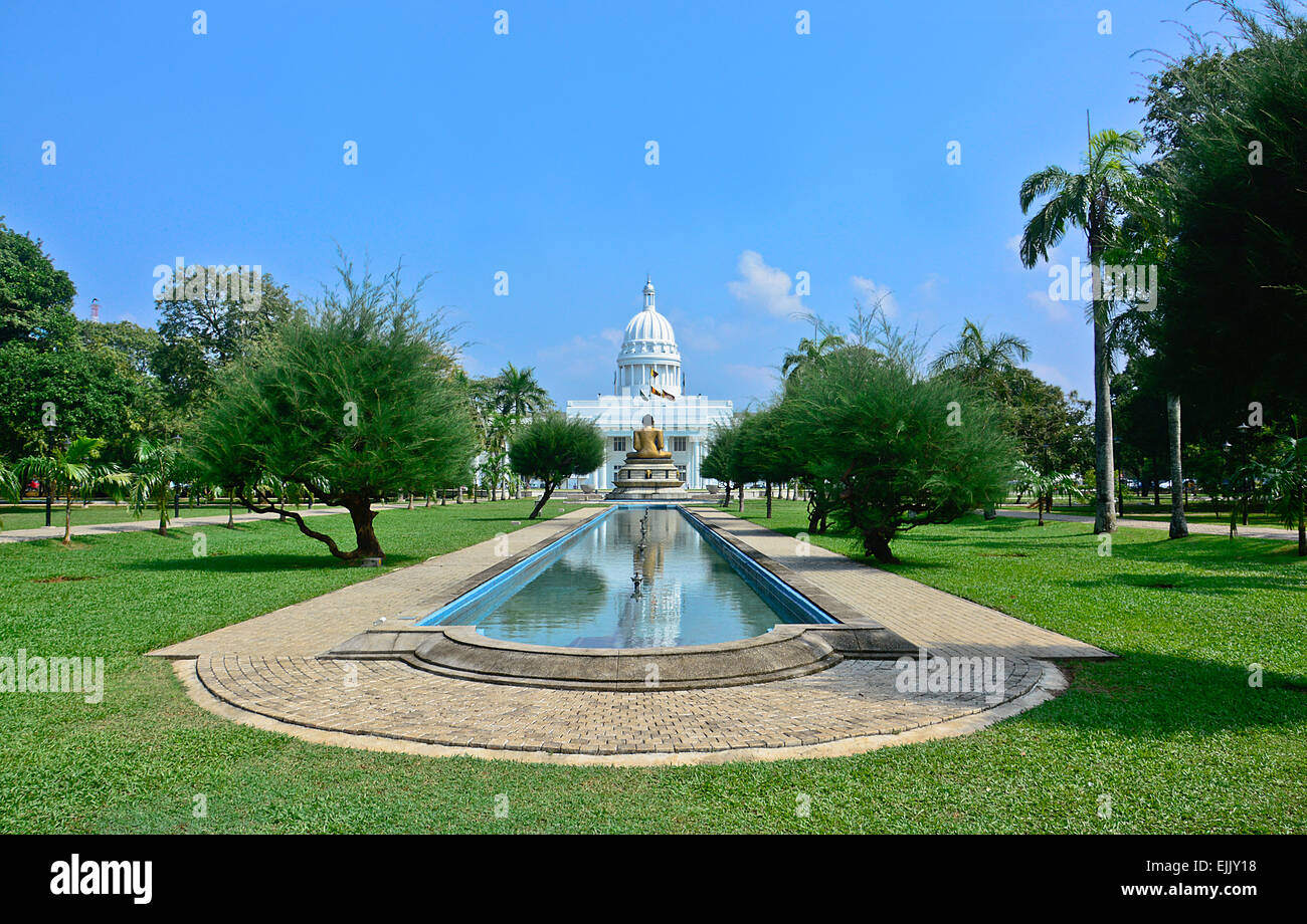 Parco Viharamahadevi, il più antico e il più grande parco nel cuore della città di Colombo Foto Stock