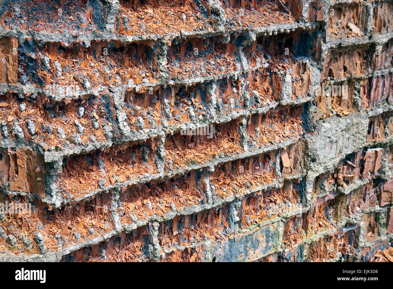 Molto vecchia parete spiovente necessita di manutenzione Foto Stock