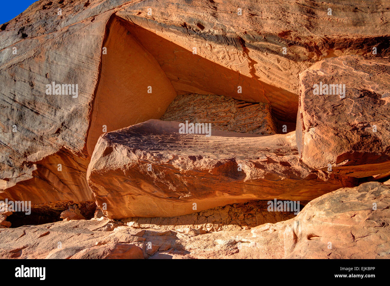 Casa sul fiume Anasazi rovina sul cedro Mesa nel sudest dell'Utah. Foto Stock