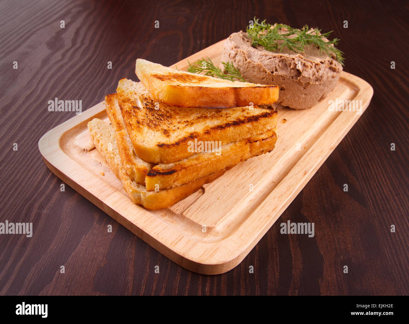 Pane tostato con paté Foto Stock