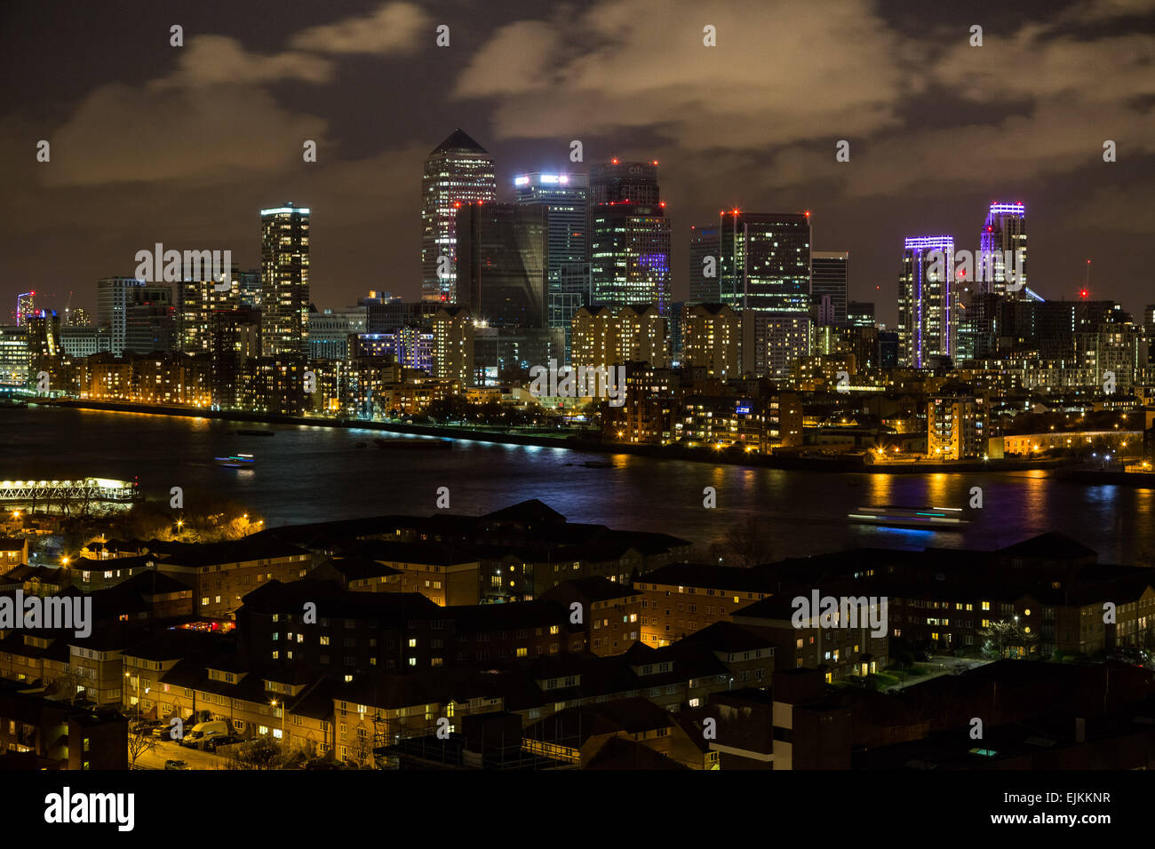Londra, Regno Unito. 28 marzo, 2015. Earth Hour si spengono le luci su Londra City Credit: Guy Corbishley/Alamy Live News Foto Stock