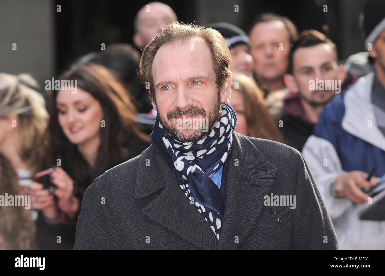 Londra, Regno Unito. 29 Mar, 2015. Ralph Fiennes arriva per il Jameson Empire Awards 2015 presso Grosvenor House Hotel. Credito: Ferdaus Shamim/ZUMA filo/Alamy Live News Foto Stock