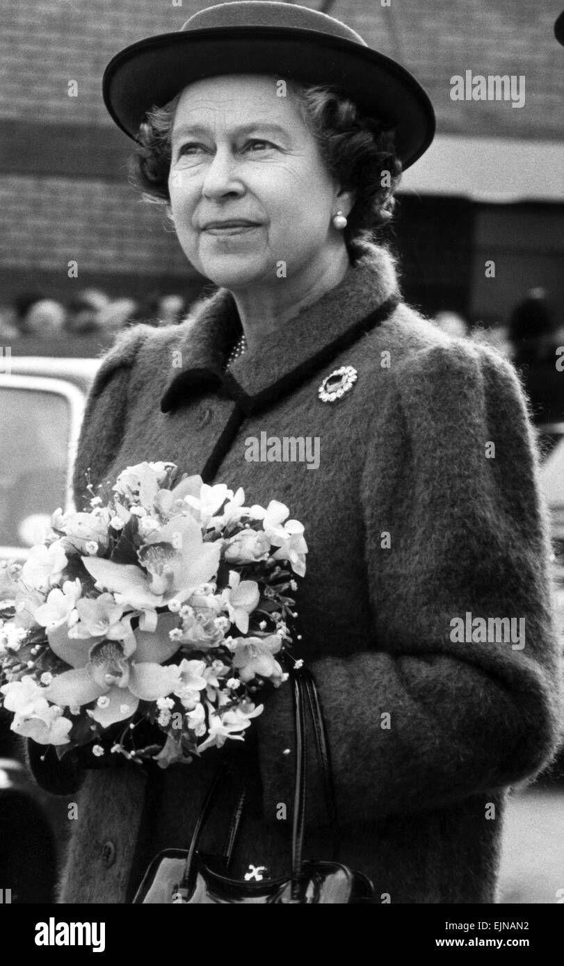 La regina visite Bolton, Greater Manchester, 1 dicembre 1988. Foto Stock