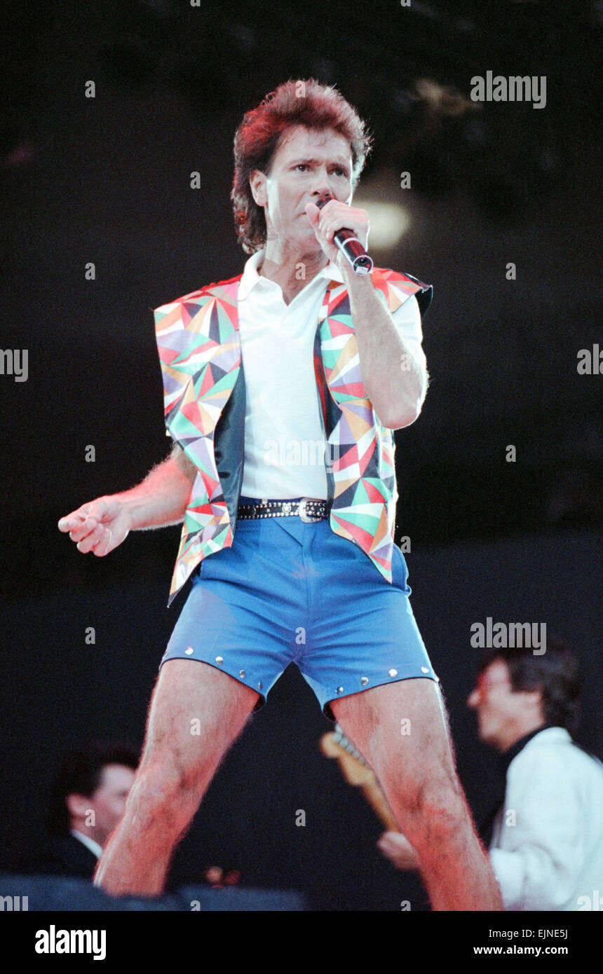 Cliff Richard - A DISTANZA - l'evento. Wembley Stadium il 16 giugno 1989. *** Caption locale *** watscan - - 19/05/2010 Foto Stock