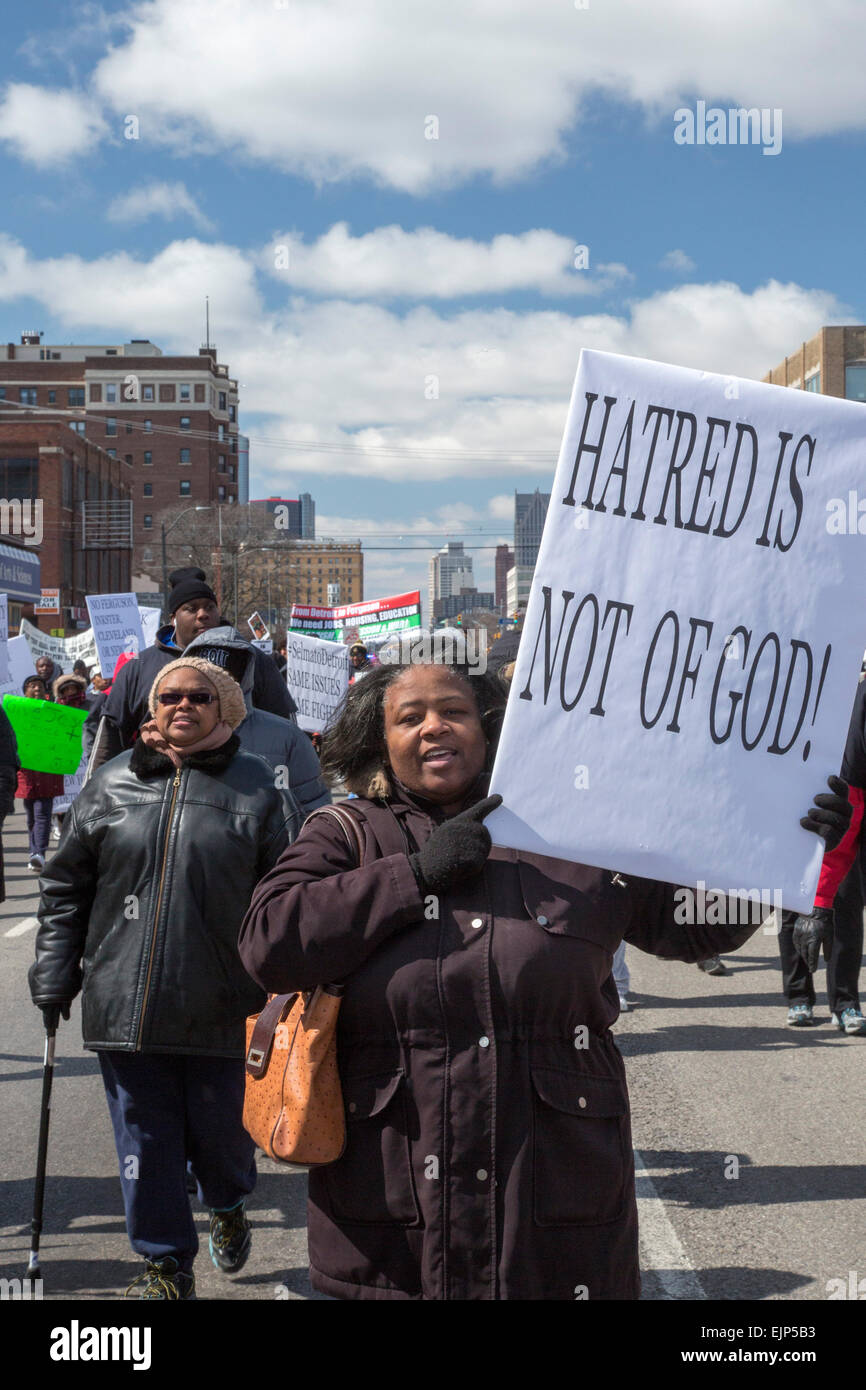 I residenti di Detroit marzo per razza giustizia. Foto Stock