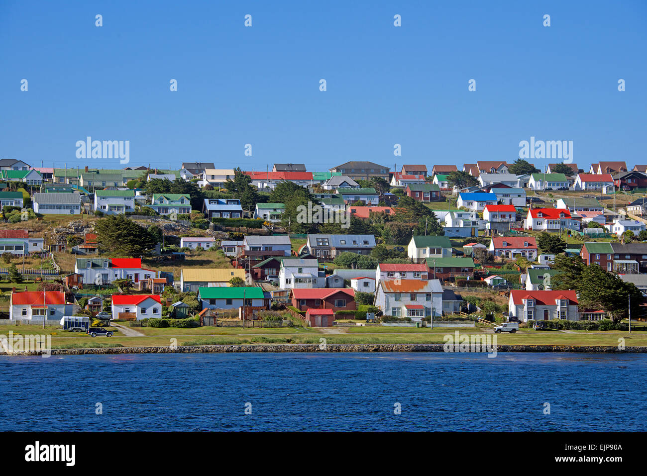 Lungomare di colorate case Port Stanley nelle isole Falkland Foto Stock
