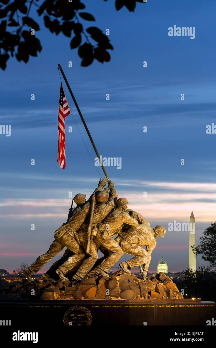 Statua di Iwo Jima U S Marine Corps Memorial, il Cimitero Nazionale di Arlington, Washington DC, Stati Uniti d'America Foto Stock