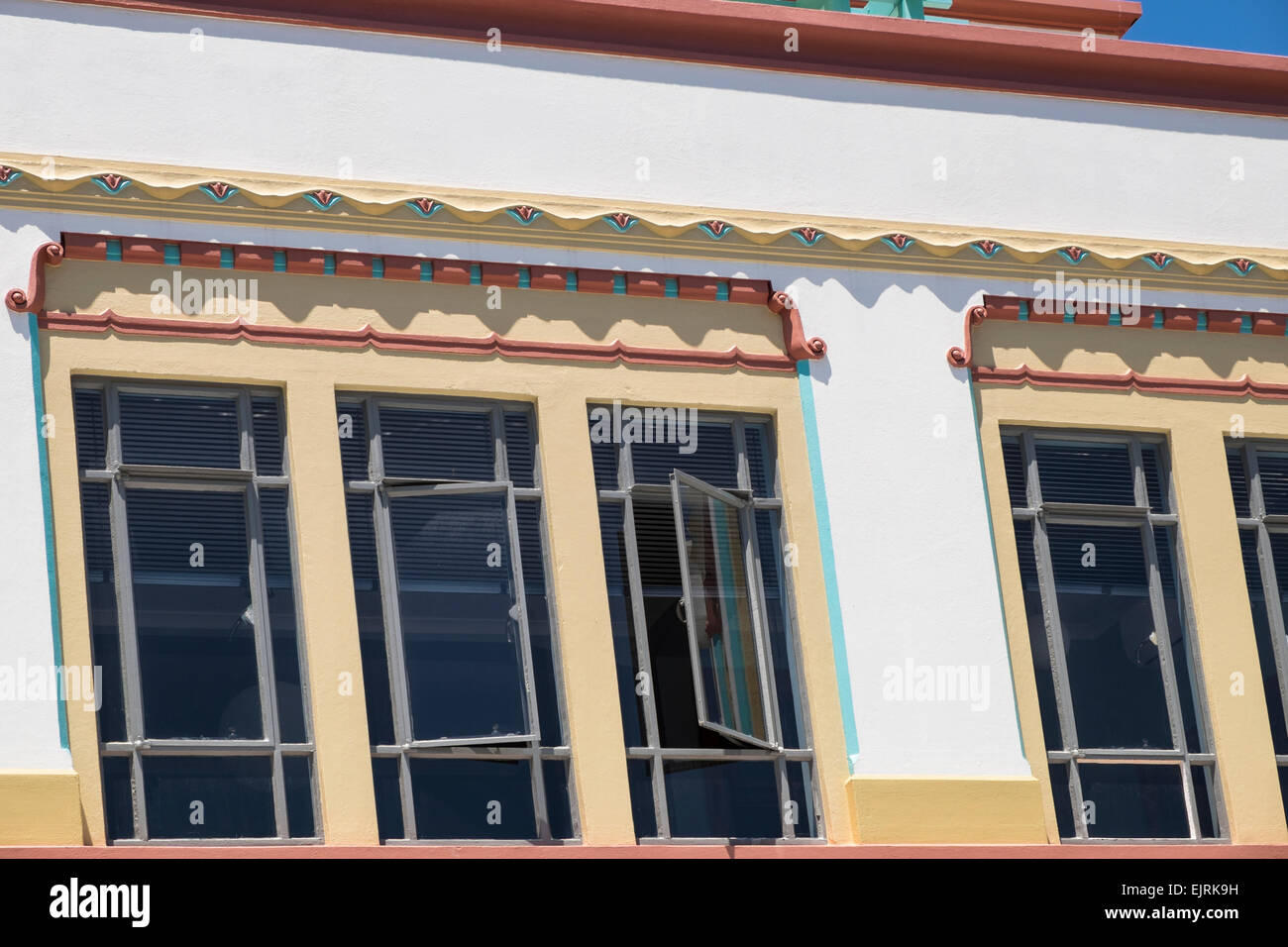 Edificio Boylands, missione spagnola stile arte deco, Napier, Nuova Zelanda. Foto Stock