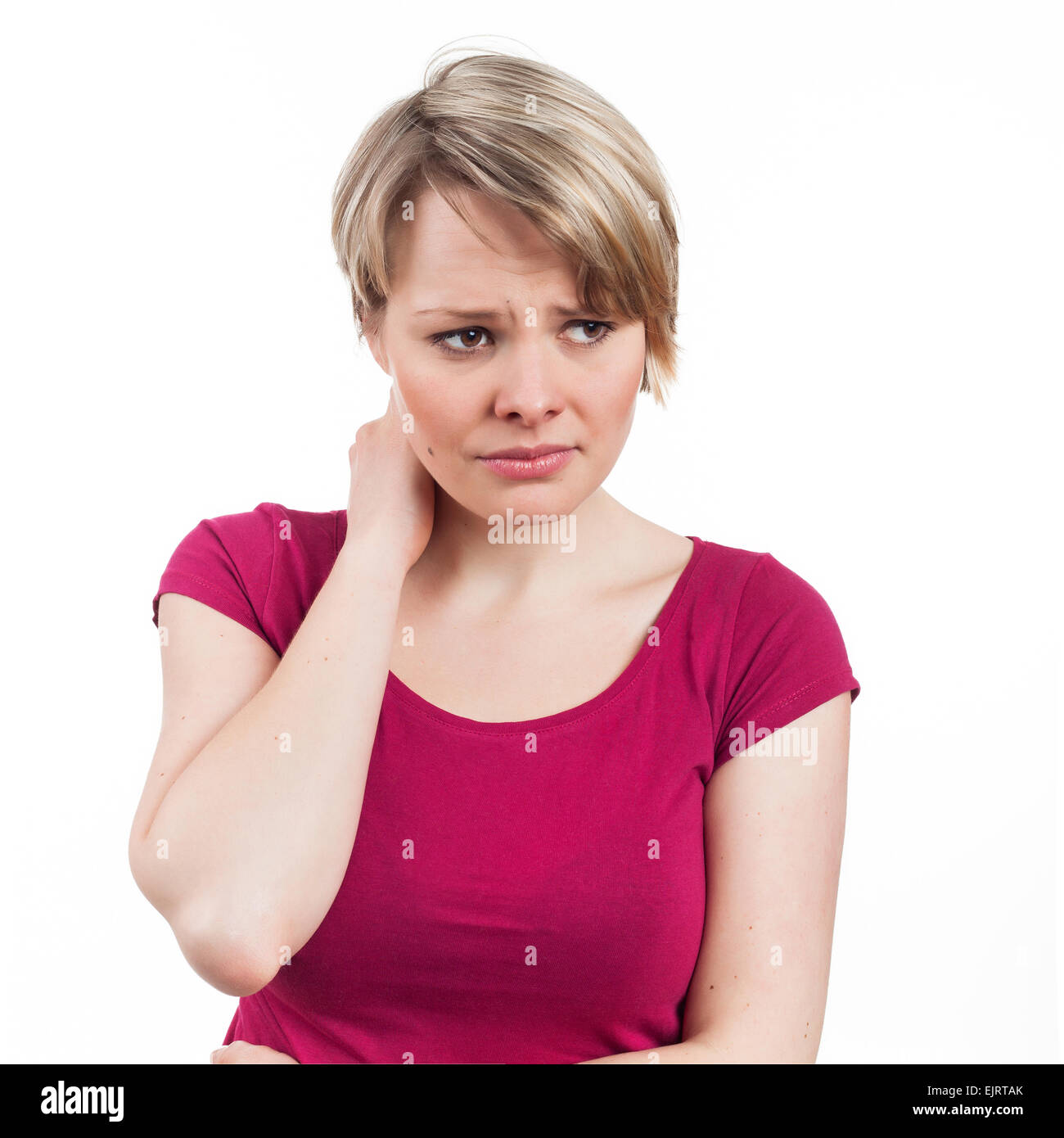 Ritratto di una donna che guarda preoccupato o nel dolore, isolato su bianco Foto Stock