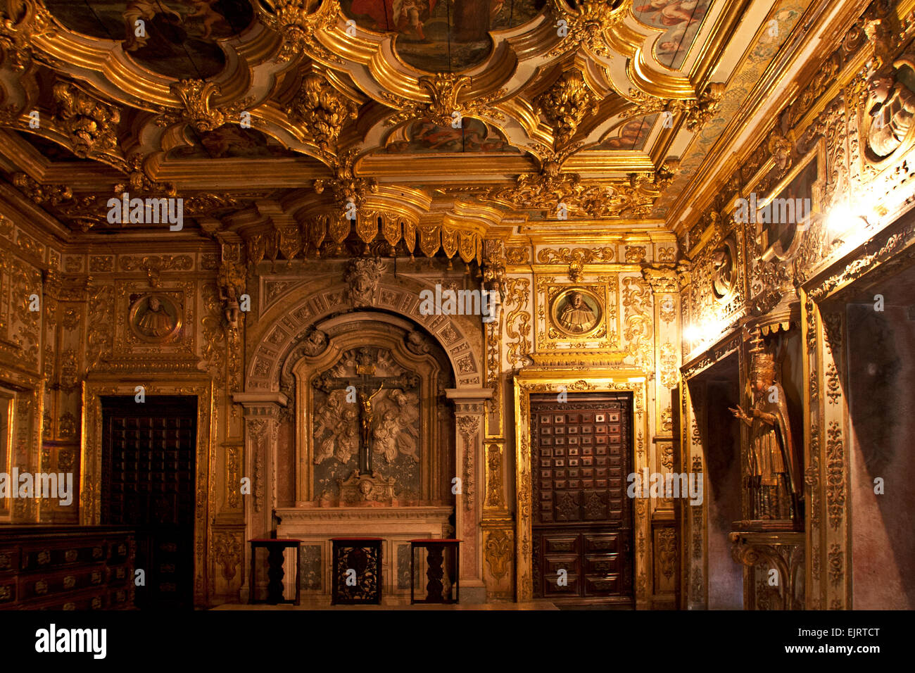 La sagrestia chiesa di Nossa Senhora do Carmo, barocco, Salvador do bahia, Brasile, pannelli a soffitto con dipinti su pannelli di legno Foto Stock